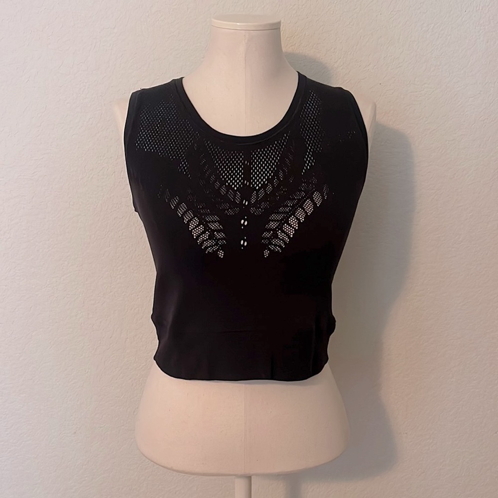 Athleta Laser Cut Top